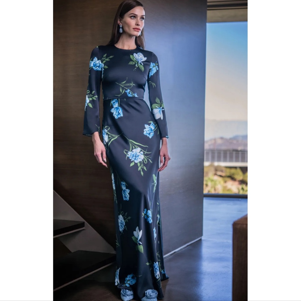 Sachin & Babi Alex Gown Embellished in Night Sky Blue Oculata